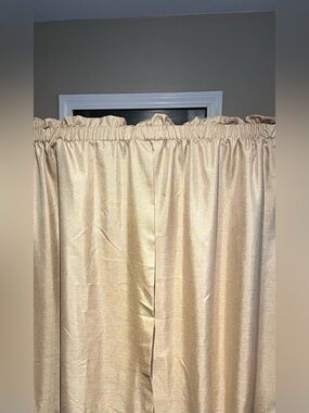 2 Pairs Drapes
